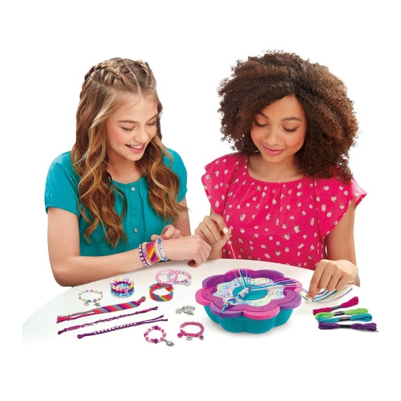 Cra-Z-Art Be Inspired Ultimate Bracelet Studio, 41 Piece Kit - Picture 8 of 12